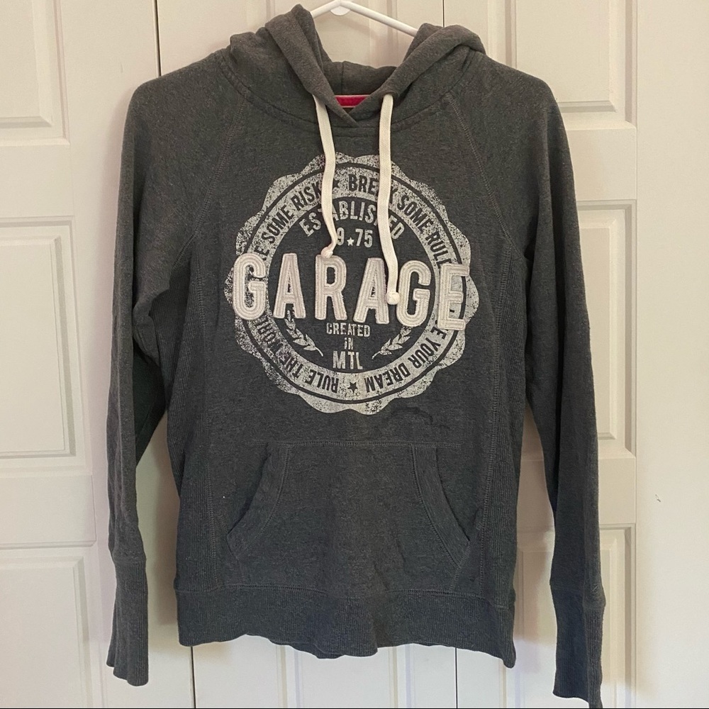 3/15$✨Garage hoodie
